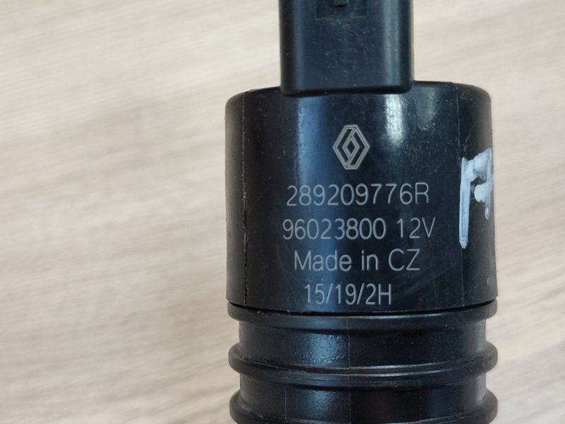 Моторчик бачка омывателя