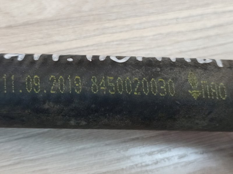 Патрубок радиатора