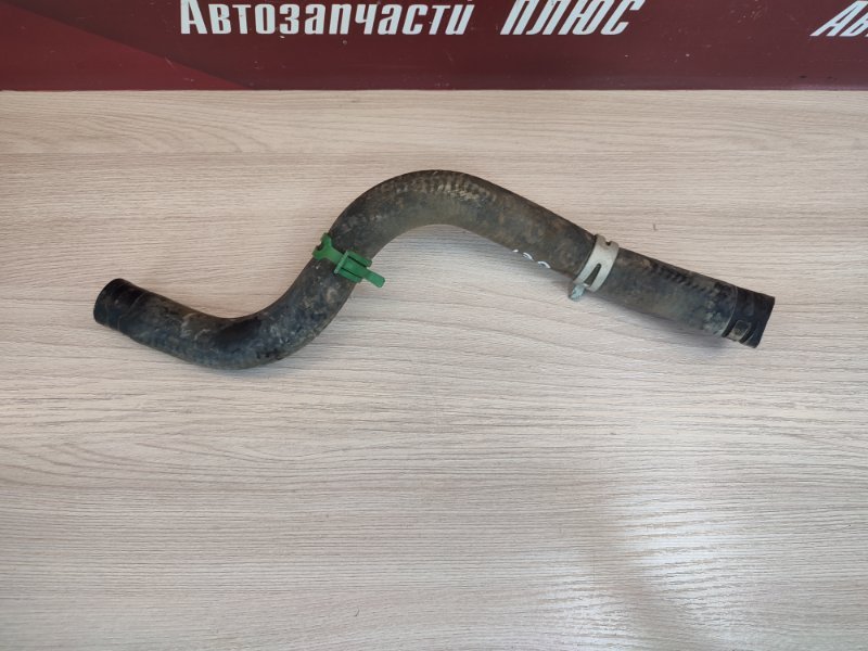 Патрубок отопителя