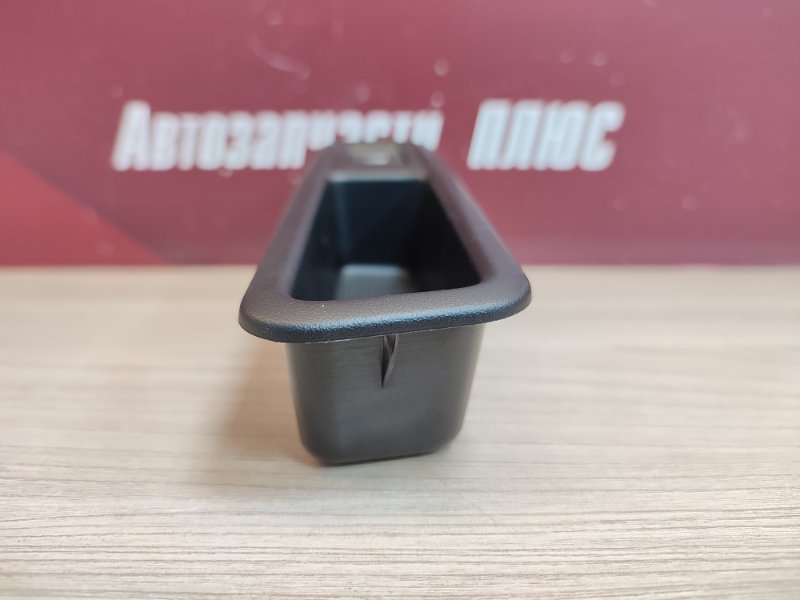 Кнопка стеклоподъемника