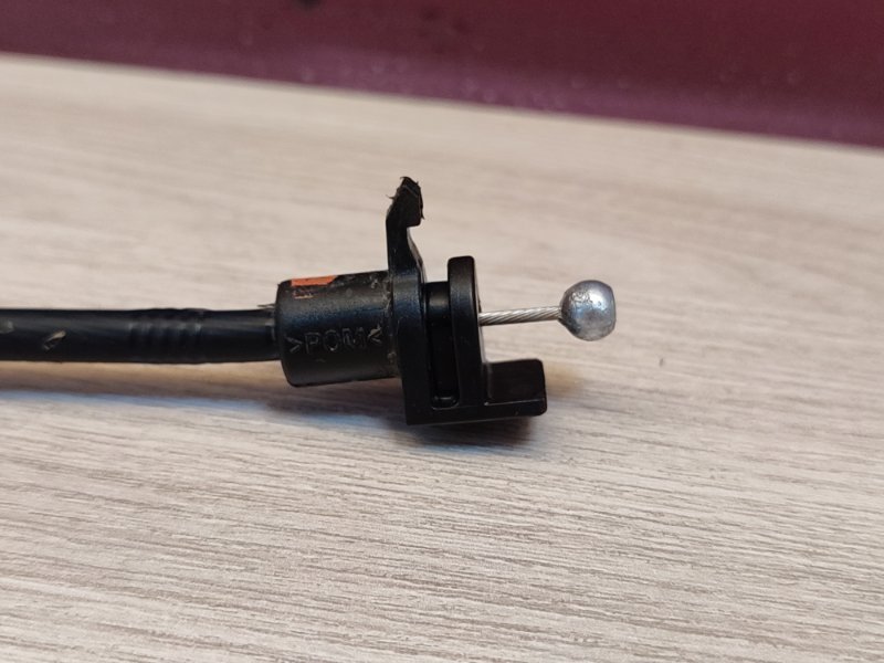 Трос замка двери