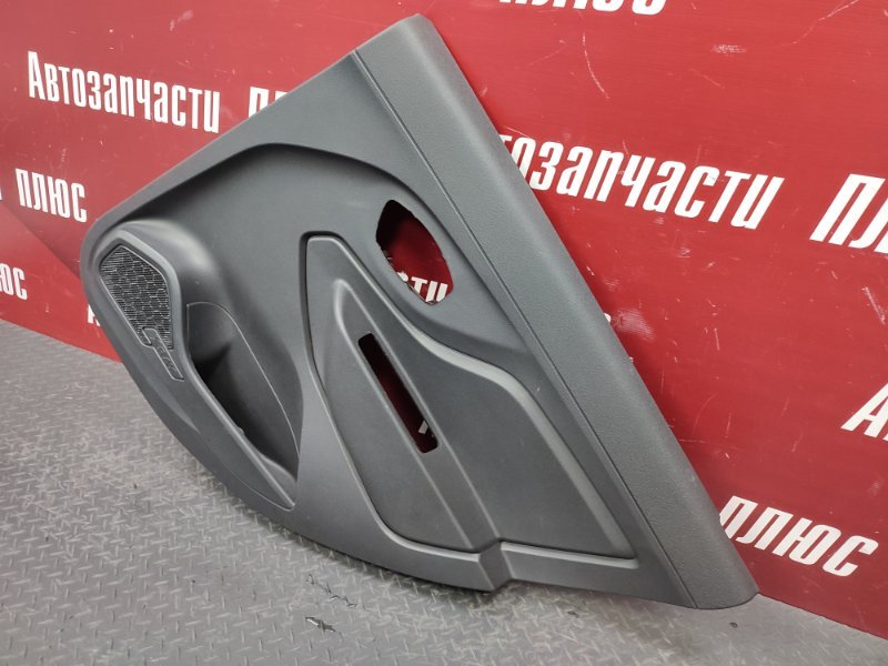 Обшивка боковой двери