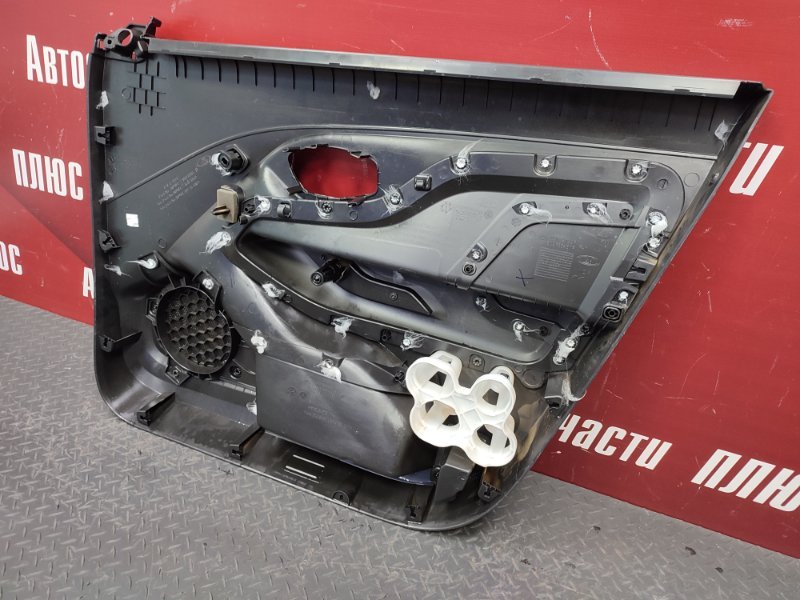 Обшивка боковой двери