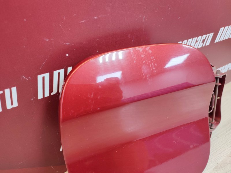 Лючок бензобака