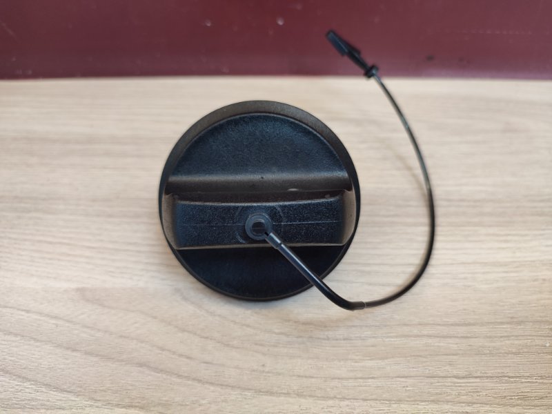 Крышка топливного бака