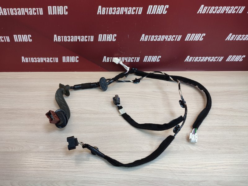 Проводка двери