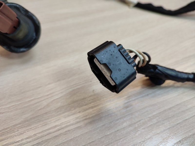 Проводка двери