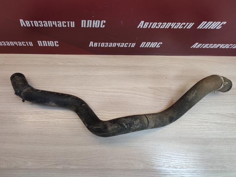 Патрубок радиатора нижний