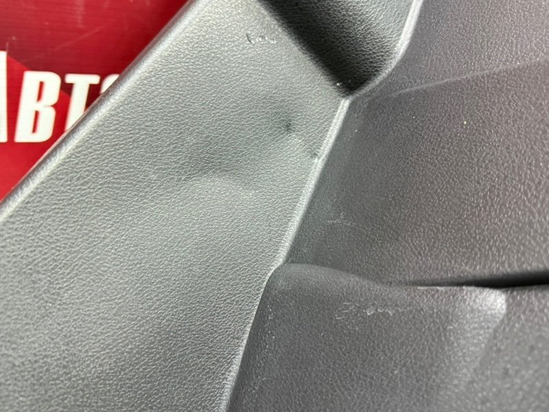 Обшивка багажника