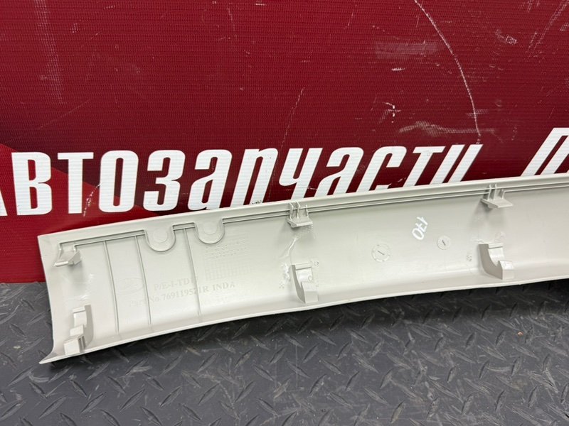 Обшивка      стойки