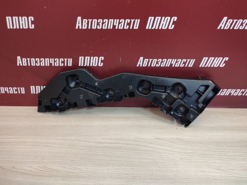 Кронштейн бампера