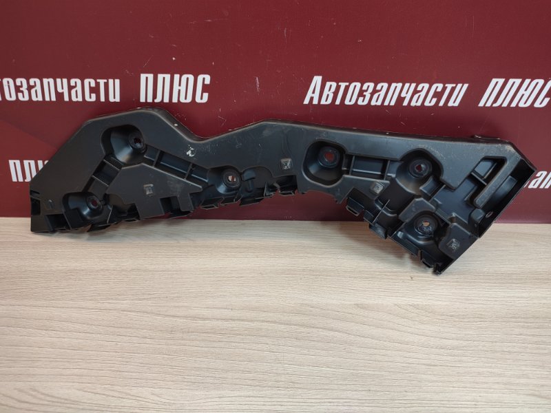 Кронштейн бампера