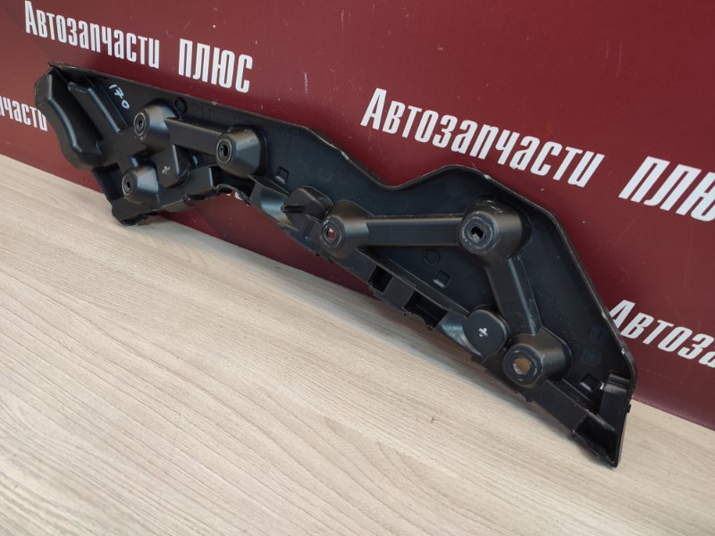 Кронштейн бампера