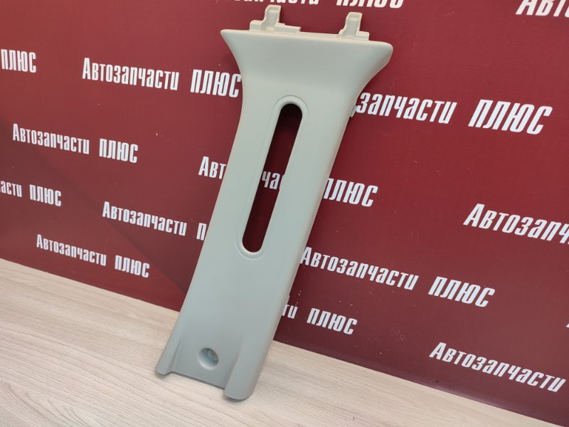 Обшивка средней стойки