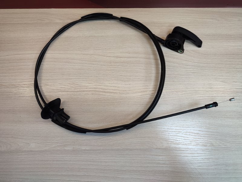 Трос замка капота