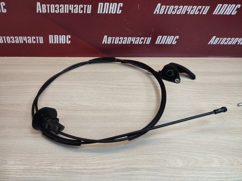 Трос замка капота