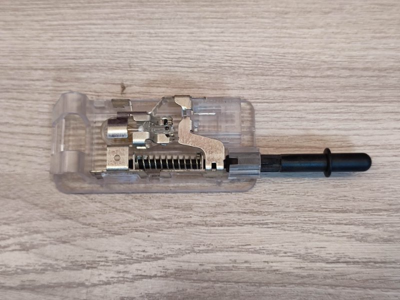 Плафон подсветки багажника