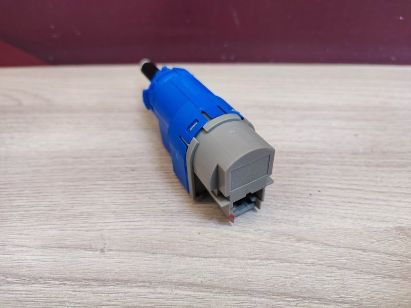 Датчик педали сцепления