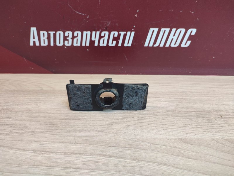 Кронштейн парктроника