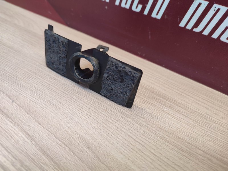 Кронштейн парктроника