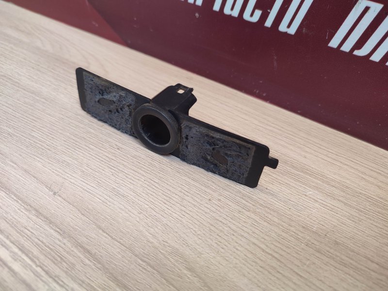 Кронштейн парктроника