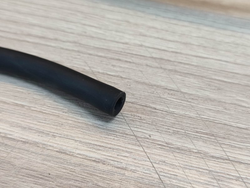 Трубка насоса стеклоомывателя