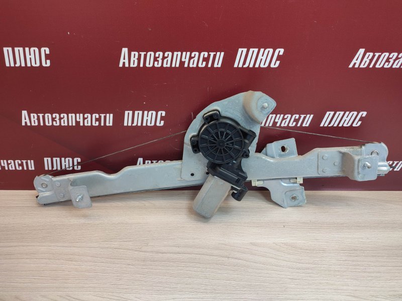 Стеклоподъемник    двери