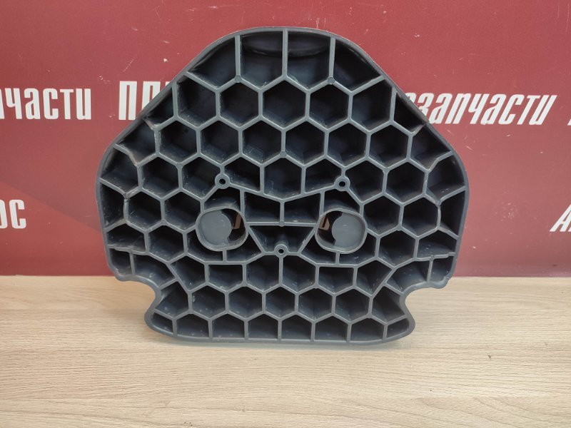 Кронштейн стеклоподъемника