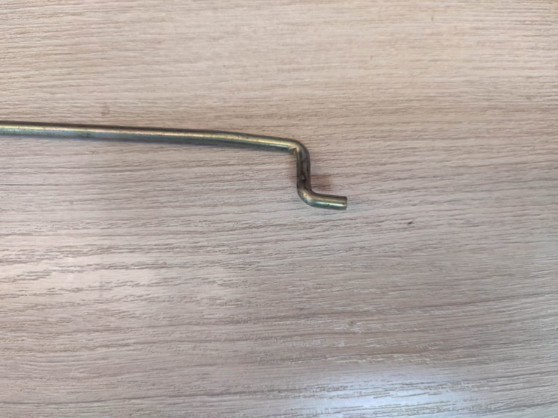 Тяга замка двери