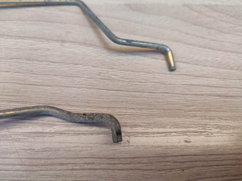 Тяга замка двери