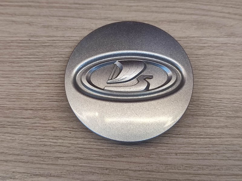 Колпак колеса центральный