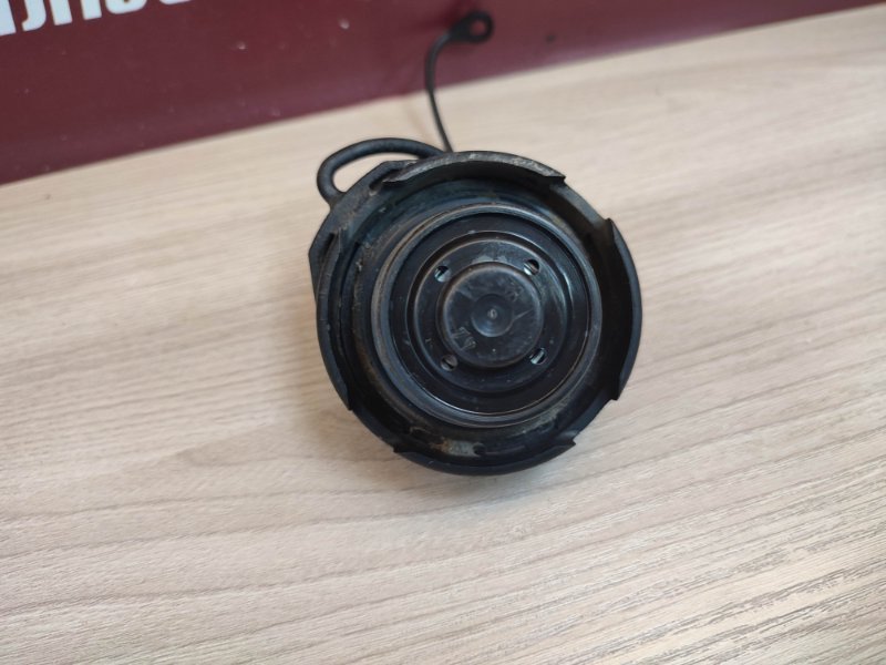 Крышка топливного бака