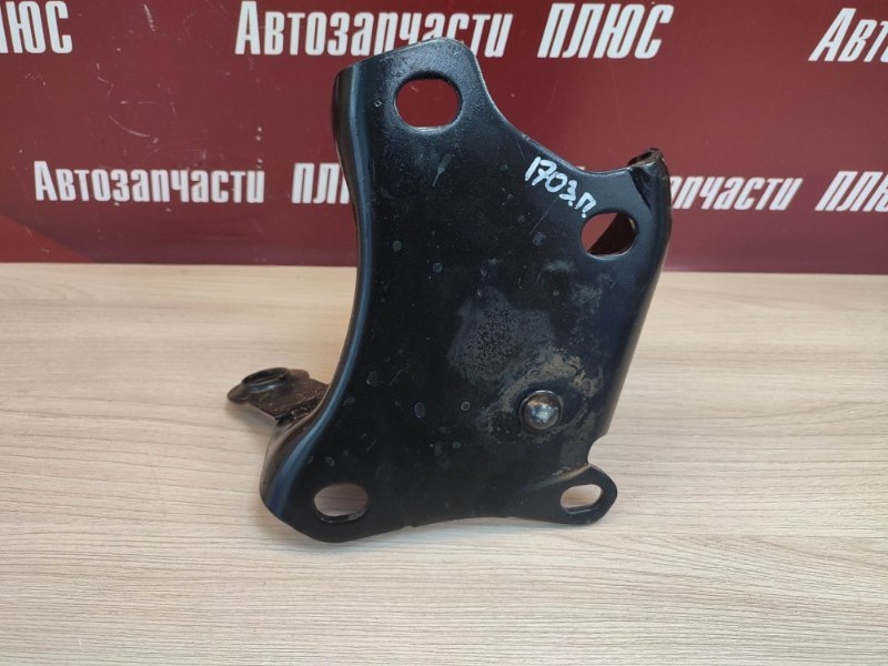 Кронштейн балки