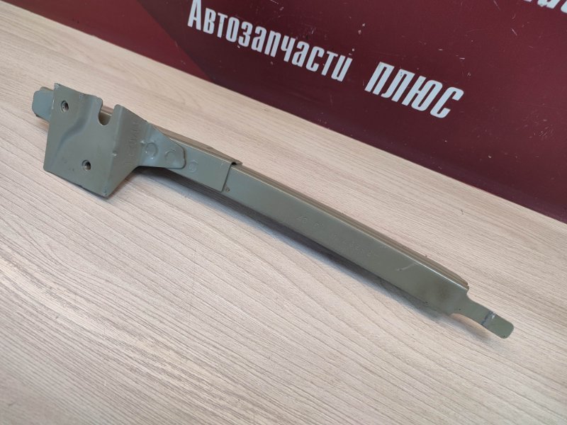 Направляющая стекла двери