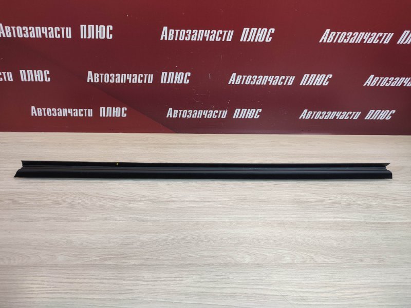 Уплотнитель стекла двери внутренний