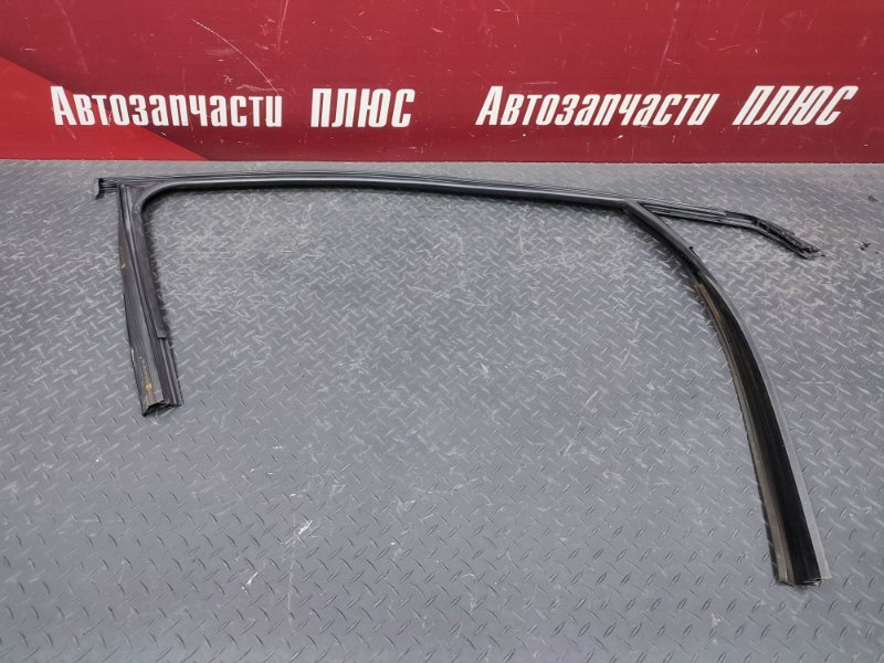 Уплотнитель рамки двери