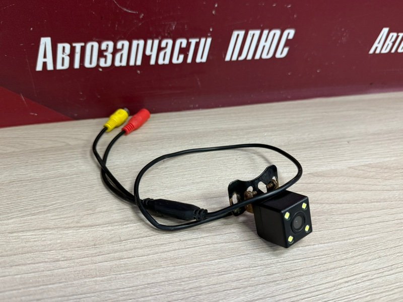 Камера заднего вида