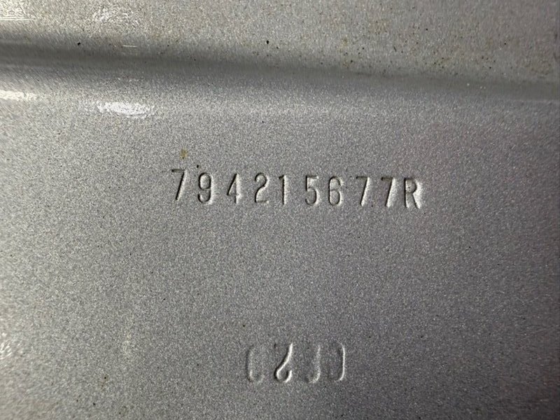 Задняя полка