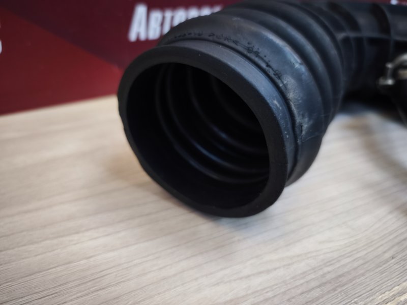 Патрубок воздушного фильтра