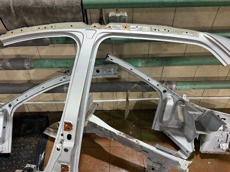 средняя стойка