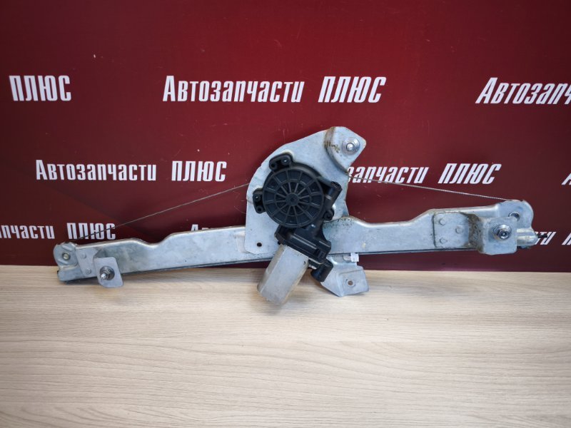 Стеклоподъемник    двери