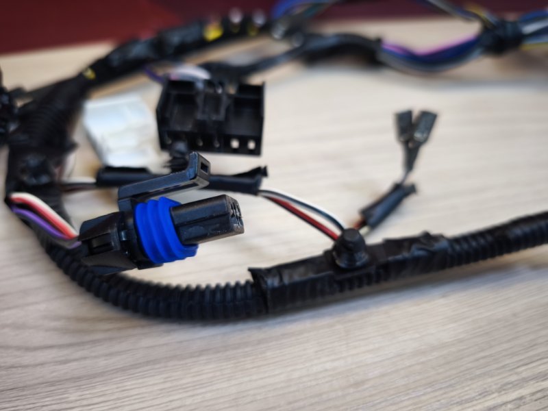 Проводка двери