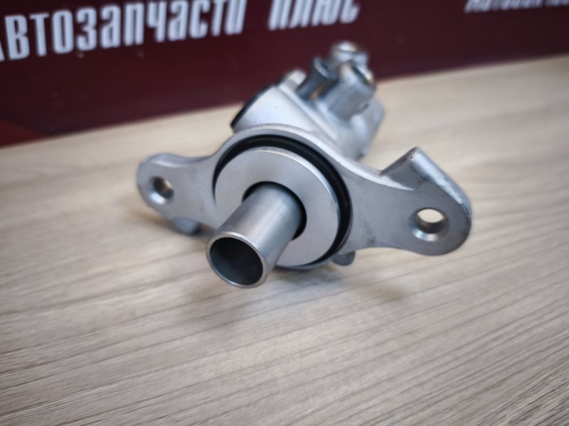 Главный тормозной цилиндр