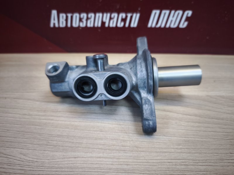 Главный тормозной цилиндр