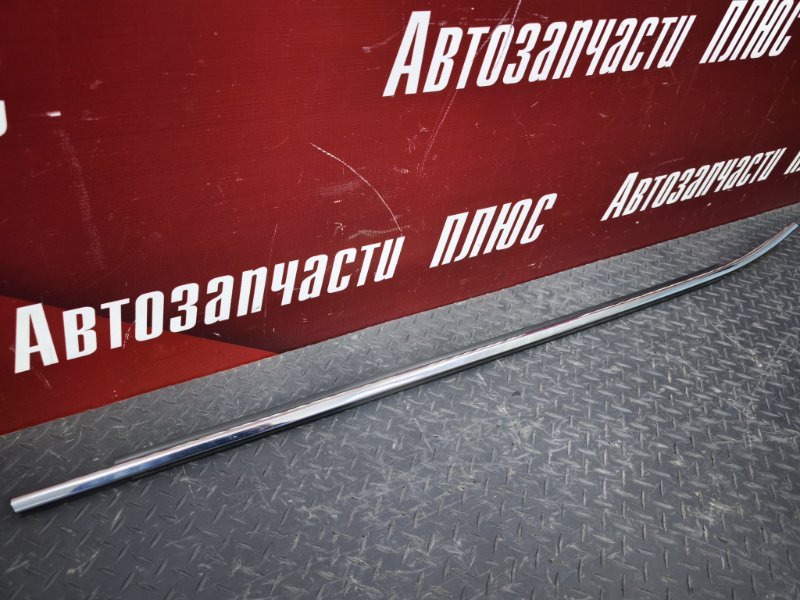 Молдинг   стекла