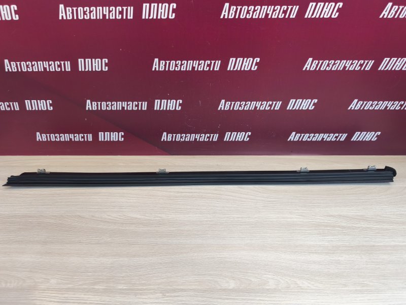 Уплотнитель стекла двери внутренний