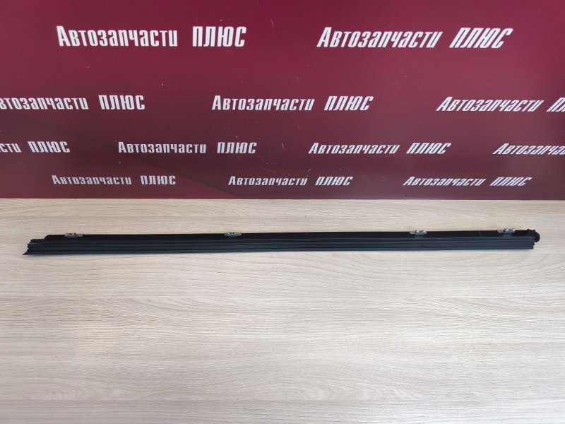 Уплотнитель стекла двери внутренний