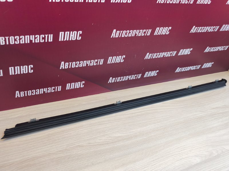 Уплотнитель стекла двери внутренний