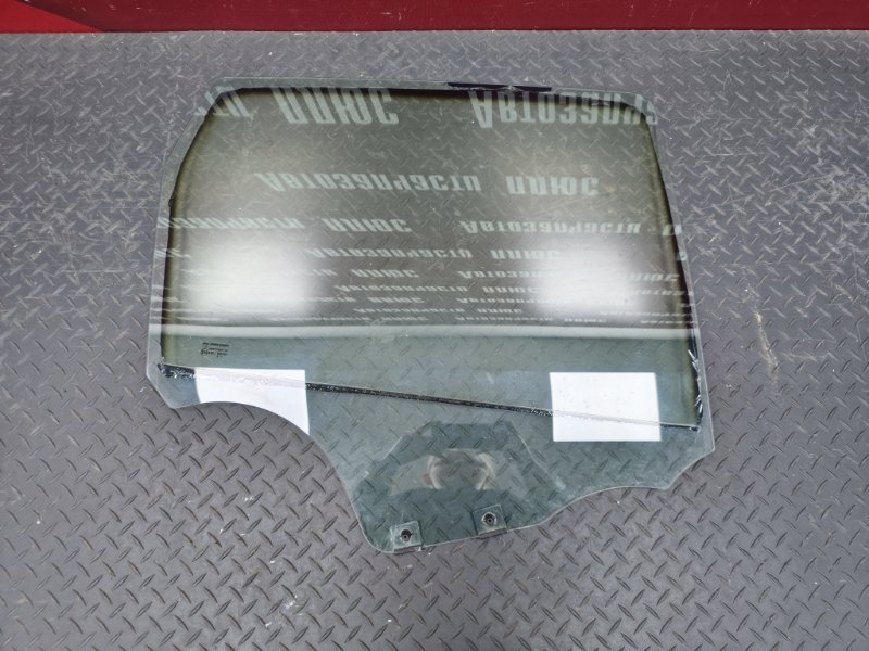 Стекло двери