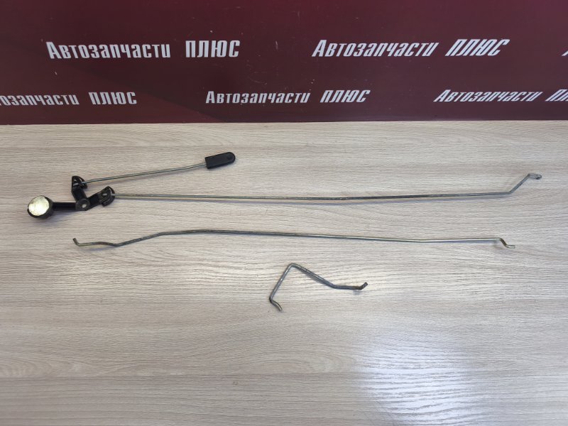 Тяга замка двери